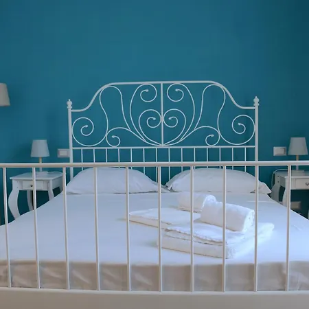 Apartment Lovely Navigli With Balcony - Via Carlo Torre Mailand