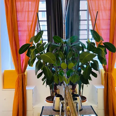 My Place - Navigli 4* Milão