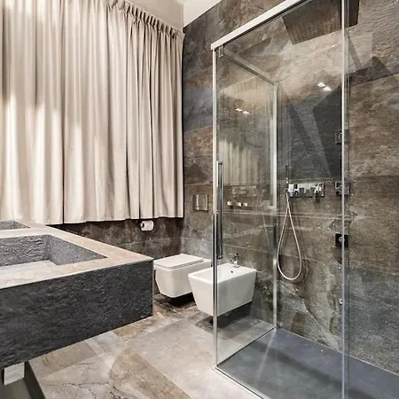 N18 Luxury Boutique With A Private Pool & Spa