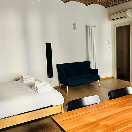 Apartment Cozy Navigli Milan