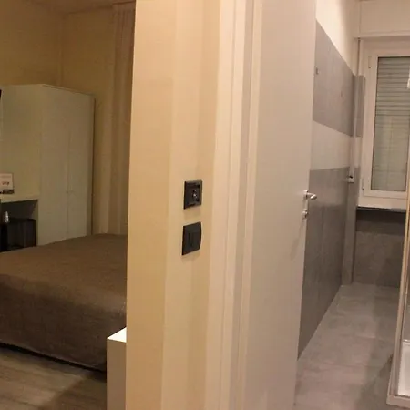 Rex Hotel