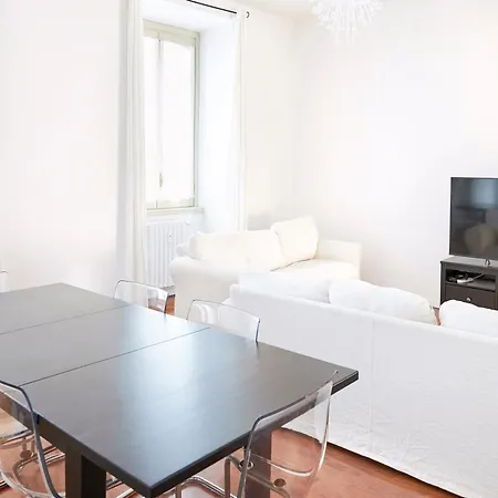 Prestige Boutique Homes - Duomo 2 * Milánó