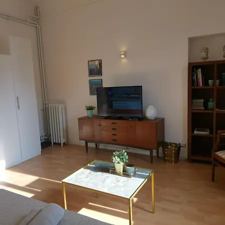 Stilysh Near Metro And Fiera Mico Apartment