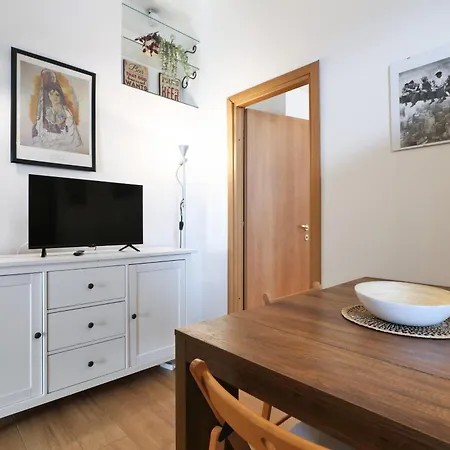 Primopiano - Tibaldi Apartmán Milán