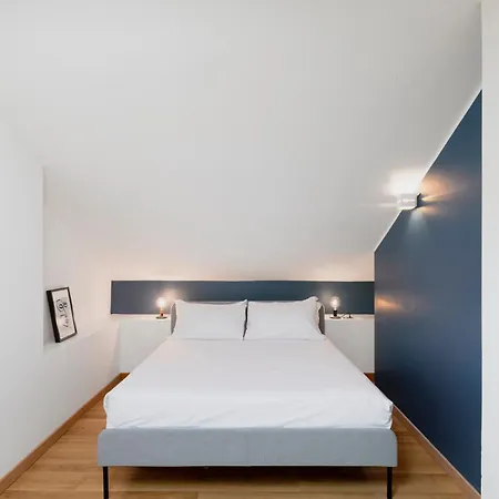 아파트 Relstay - Arco Della Pace - Sunny Loft *