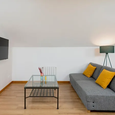 Lägenhet Relstay - Arco Della Pace - Sunny Loft