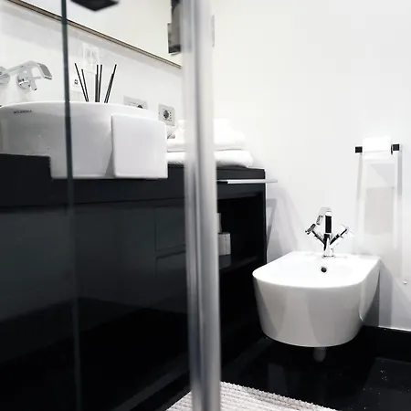 아파트 Comecasa Prestigious Turati