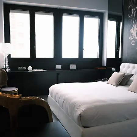 Comecasa Prestigious Turati 公寓 米兰