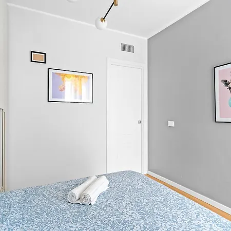 Apartament Pa211 -crescenzago- Romantic - Elegant - Large Mediolan