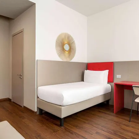 Amedia Milan, Trademark Collection By Wyndham Отель 4*