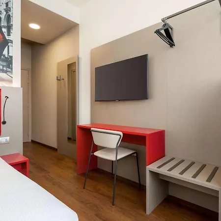 Amedia Milan, Trademark Collection By Wyndham 호텔 4*