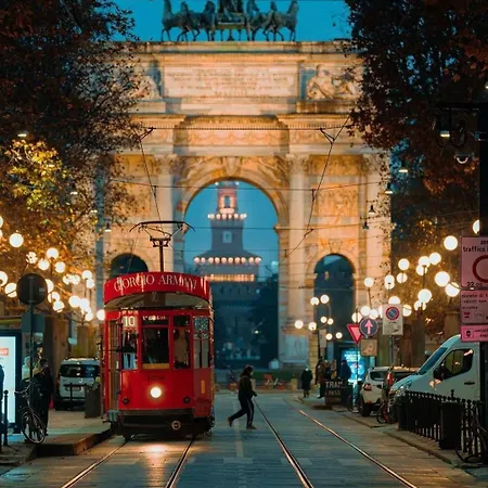 Arco Pace * Milan