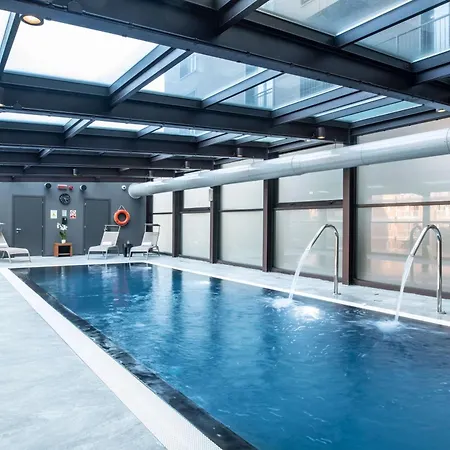 Radisson Blu Hotel 4*