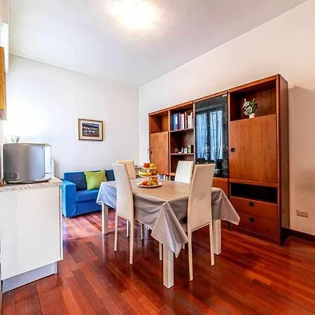 San Siro A 7 Minuti Stanza Con Zone Comuni Quarto em Acomodações Particulares *