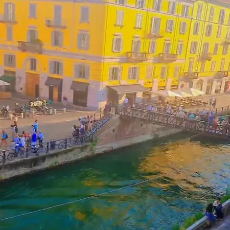 Navigli View Grande Апартаменты *
