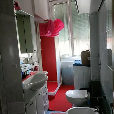 Δωμάτια σε οικογενειακή κατοικία Casa Vicino Villapizzone