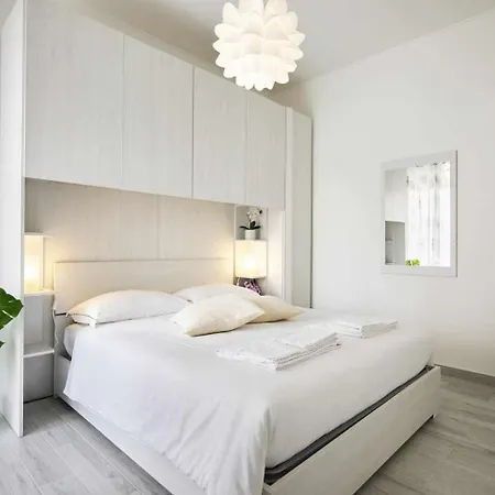 Sunny San Siro Stadio Apartment