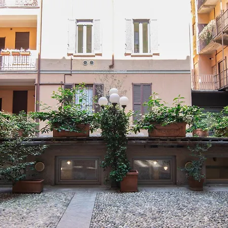 Apartment Soppalchino In Via Savona Milan
