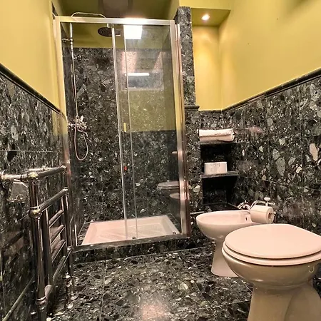 Casa de hóspedes Villa Camilla Milano Metro 4 4*