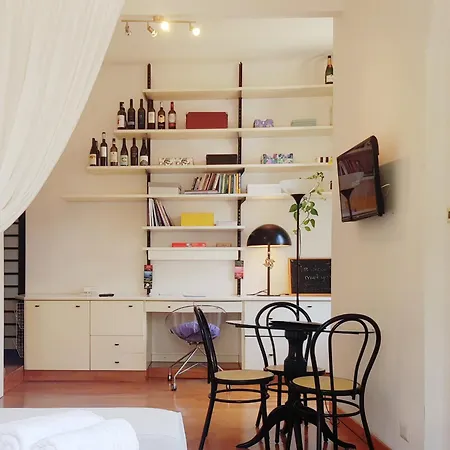 Bright Sarpi - Moscova Apartment