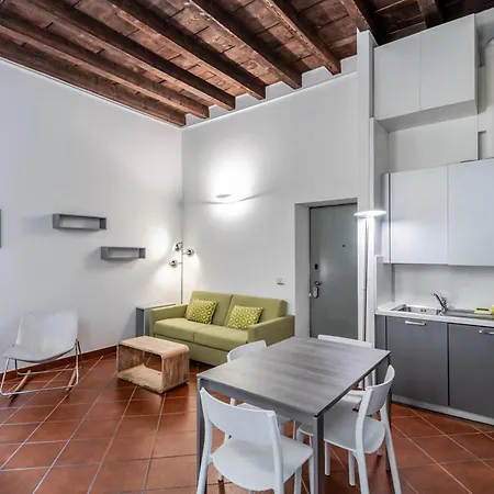 Relstay - Brera District Apartman