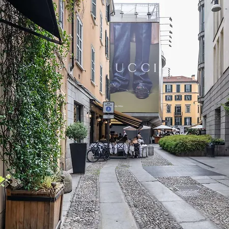 Relstay - Brera District Apartment