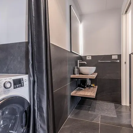 Apartment Ponte Seveso Charme *