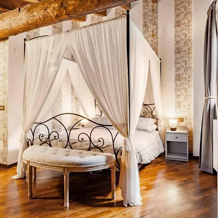 Design With Parking Navigli Area ميلان