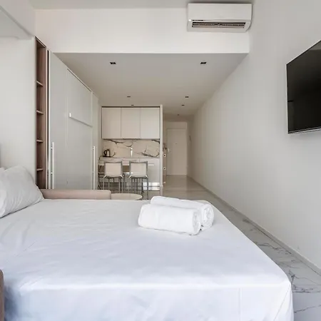 Cozy Modern Loft Few Steps From Duomo Apartman
