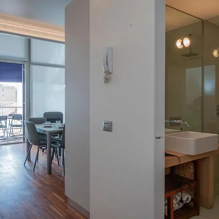 Apartment Luxury Loft - Terrazzo E Posto Auto - Adriano 51b