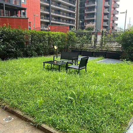 Cos54 - Exclusive With Garden In Apartmán Milán