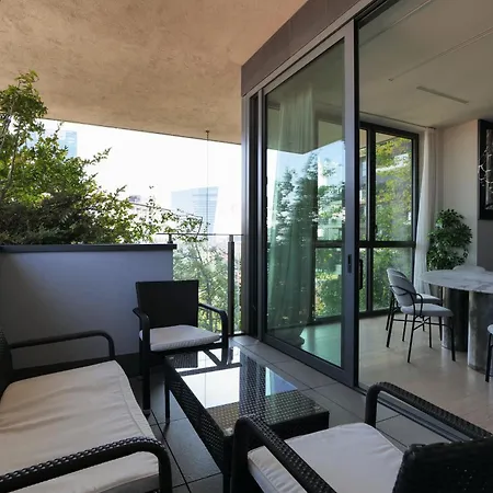 Апартаменты Luxury In Bosco Verticale Isola *