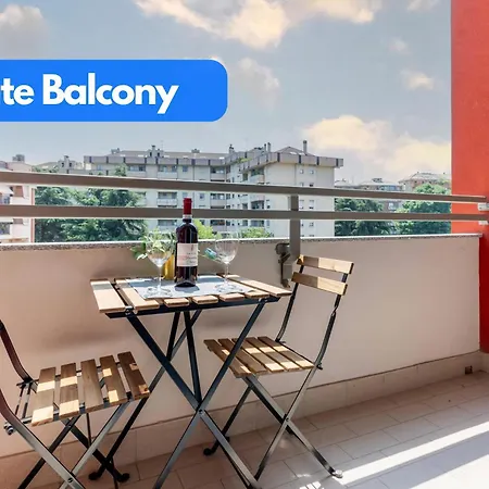 The Green House - Private Parking And Balcony Daire