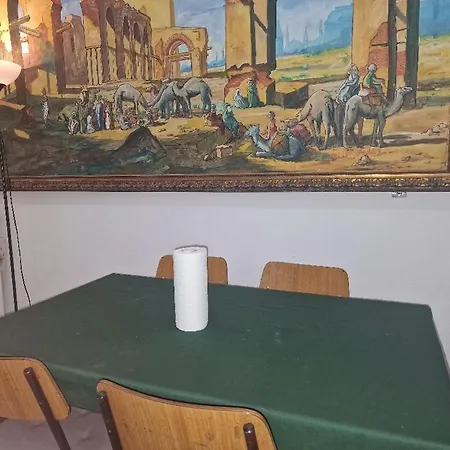 In The Center - Stanza In Centro Citta *