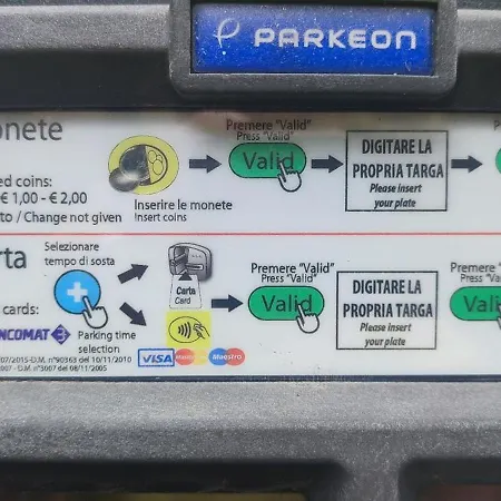 Claudia's In Fieracity&mico&sansiro Appartement Milaan