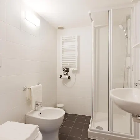 Guesthost - Magenta Long Let Apts *