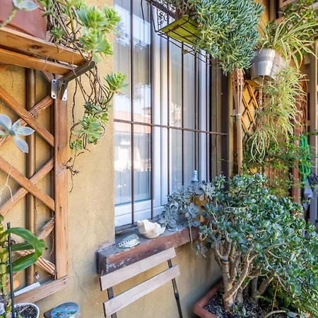 Beltrade - Vicino Stazione Apartment *