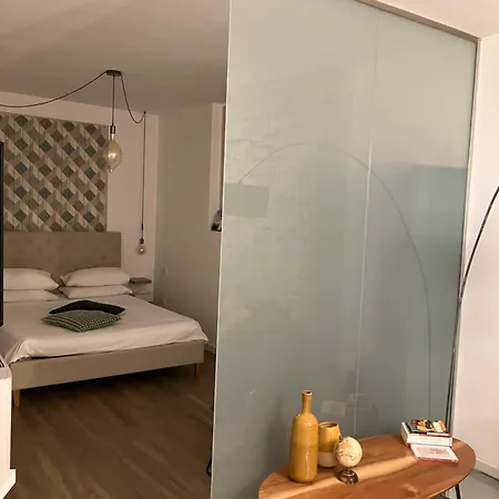 Spazio M&m Cellini 3 * Милан