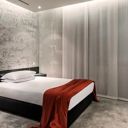 Hotel Straf, Milan, A Member Of Design 4*