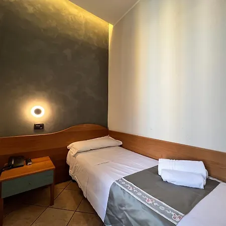 Hotell Sara 2*
