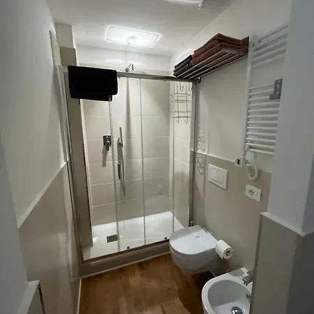 Cherry's House M1 Bande Nere - San Siro- M4 Linate Milan