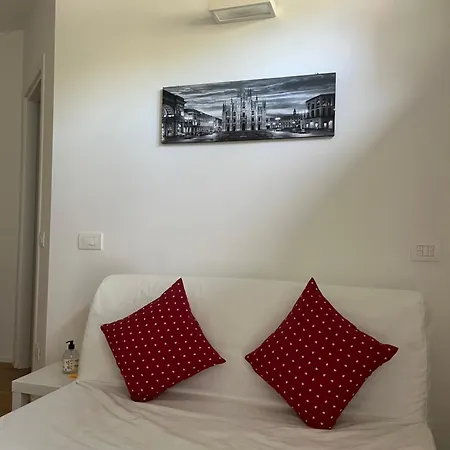 Apartmán Cherry's House M1 Bande Nere - San Siro- M4 Linate