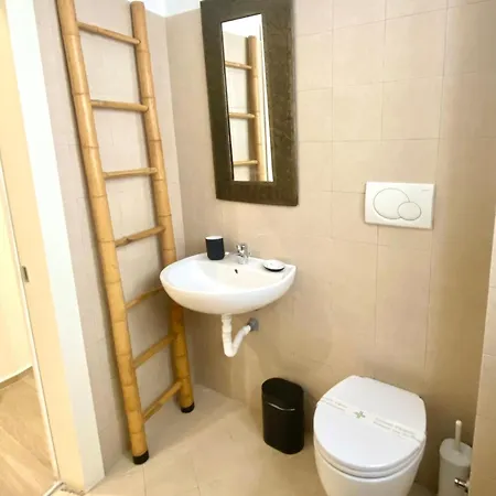 Apartman Solari 19 - Charming Milánó