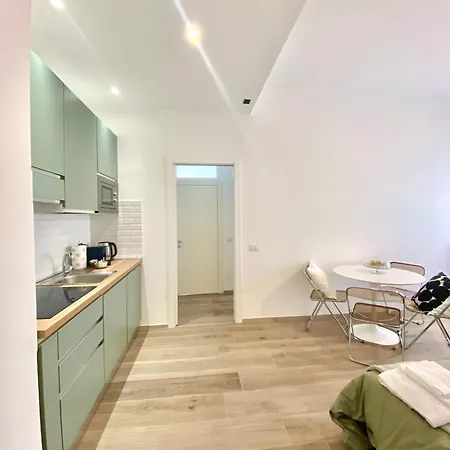 Solari 19 - Charming شقة