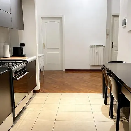 아파트 Amazing Flat With Terrace *