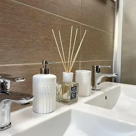 Amazing Flat With Terrace Apartment Milan