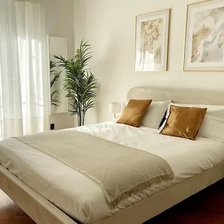 Amazing Flat With Terrace 아파트 *