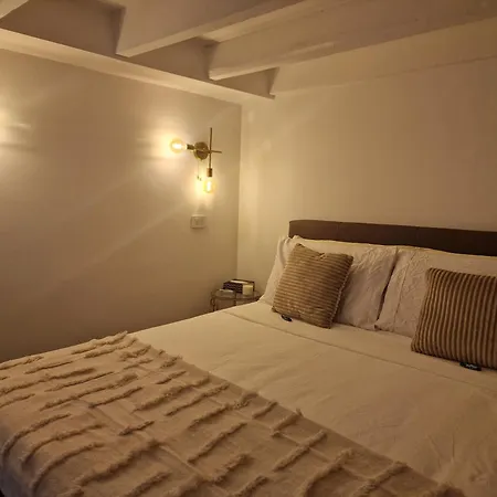 Apartamento Regina In Porta Romana 3 - Sky Tv, Wifi & Breakfast Box Milán