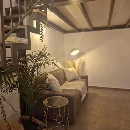 Apartment Regina In Porta Romana 3 - Sky Tv, Wifi & Breakfast Box Mailand