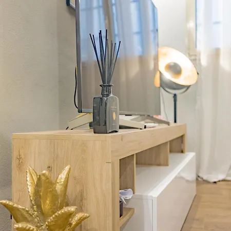 Apartment Porta Venezia - W/sauna Milan